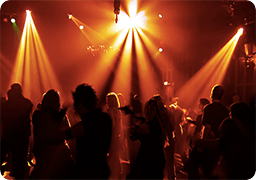 feest Dj of discobar op deze fuif, correct en snel.