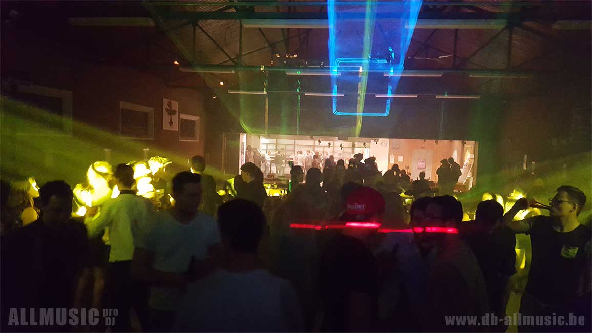 DJ voor je feest of fuif