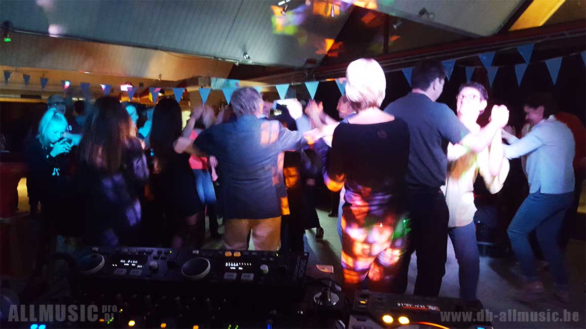 DJ voor je feest of fuif