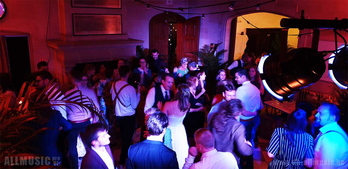 DJ voor je feest of fuif