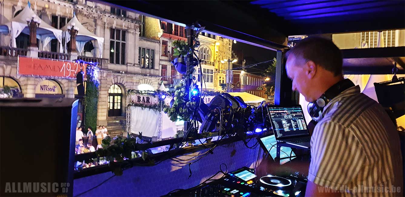 feest Discobar DJ